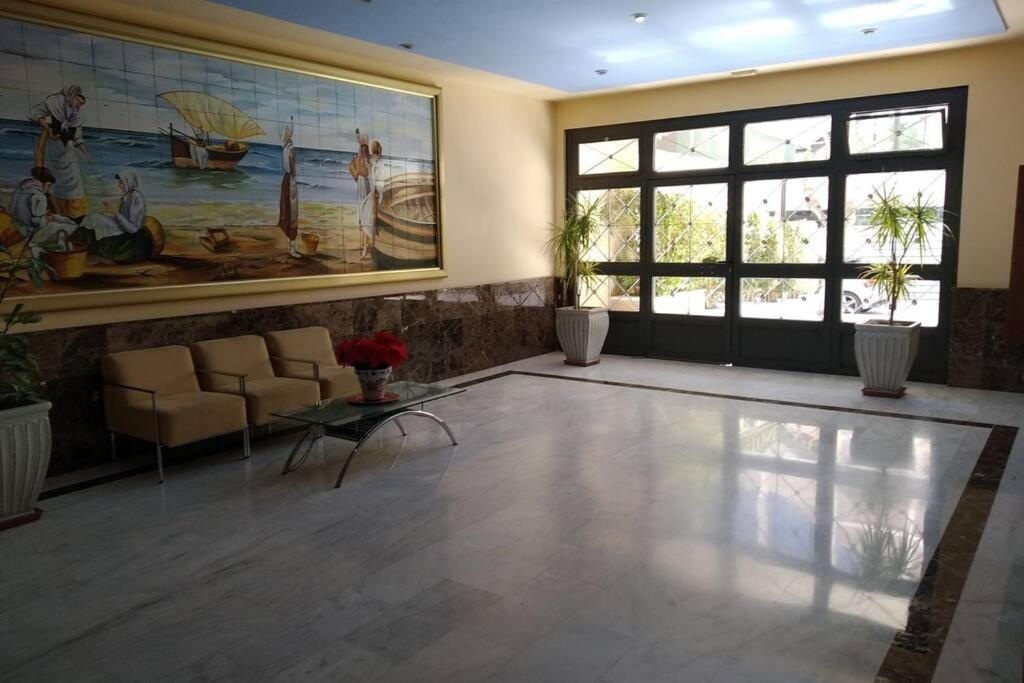 Appartement Vue Sur Mer Avenue De L'Europe เบนิดอร์ม ภายนอก รูปภาพ